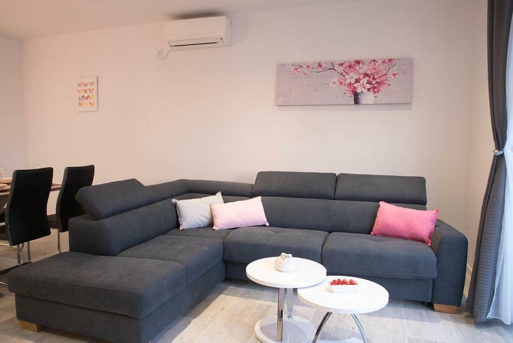 Apartment Eli - Sea View Mlini Exterior foto